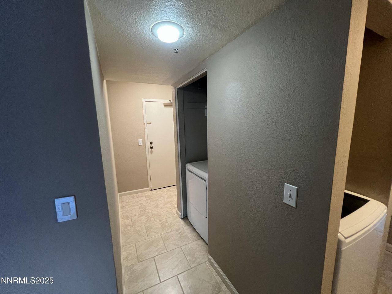 3095 Lakeside Drive, Unit 110, Reno, NV 89509 Photo