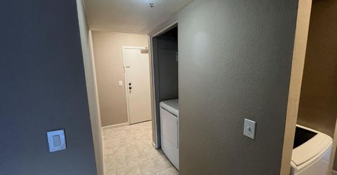 3095 Lakeside Drive, Unit 110, Reno, NV 89509 Photo