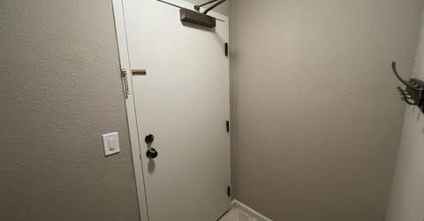 3095 Lakeside Drive, Unit 110, Reno, NV 89509 Photo