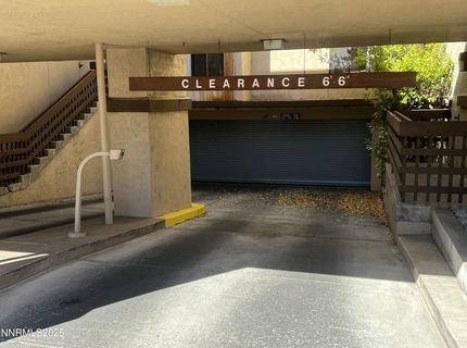 3095 Lakeside Drive, Unit 110, Reno, NV 89509 Photo