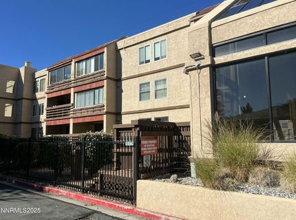 3095 Lakeside Drive, Unit 110, Reno, NV 89509 Photo
