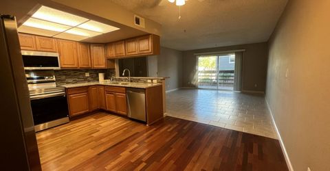 3095 Lakeside Drive, Unit 110, Reno, NV 89509 Photo