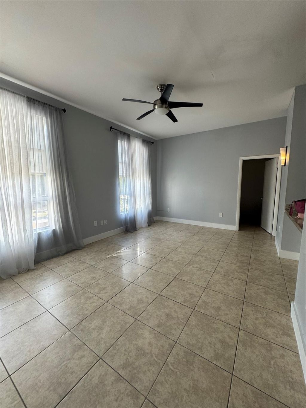 7420 W 20th Avenue, Unit 246, Hialeah, FL 33016 Photo