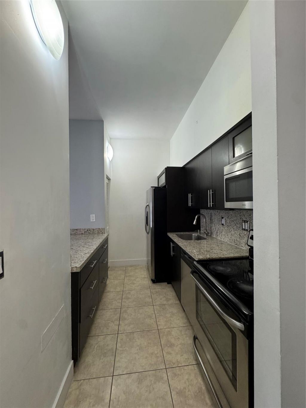 7420 W 20th Avenue, Unit 246, Hialeah, FL 33016 Photo