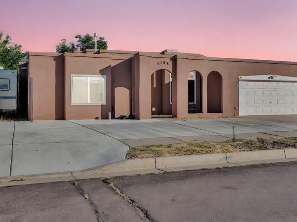3108 Ronda De Lechusas NW, Albuquerque, NM 87120