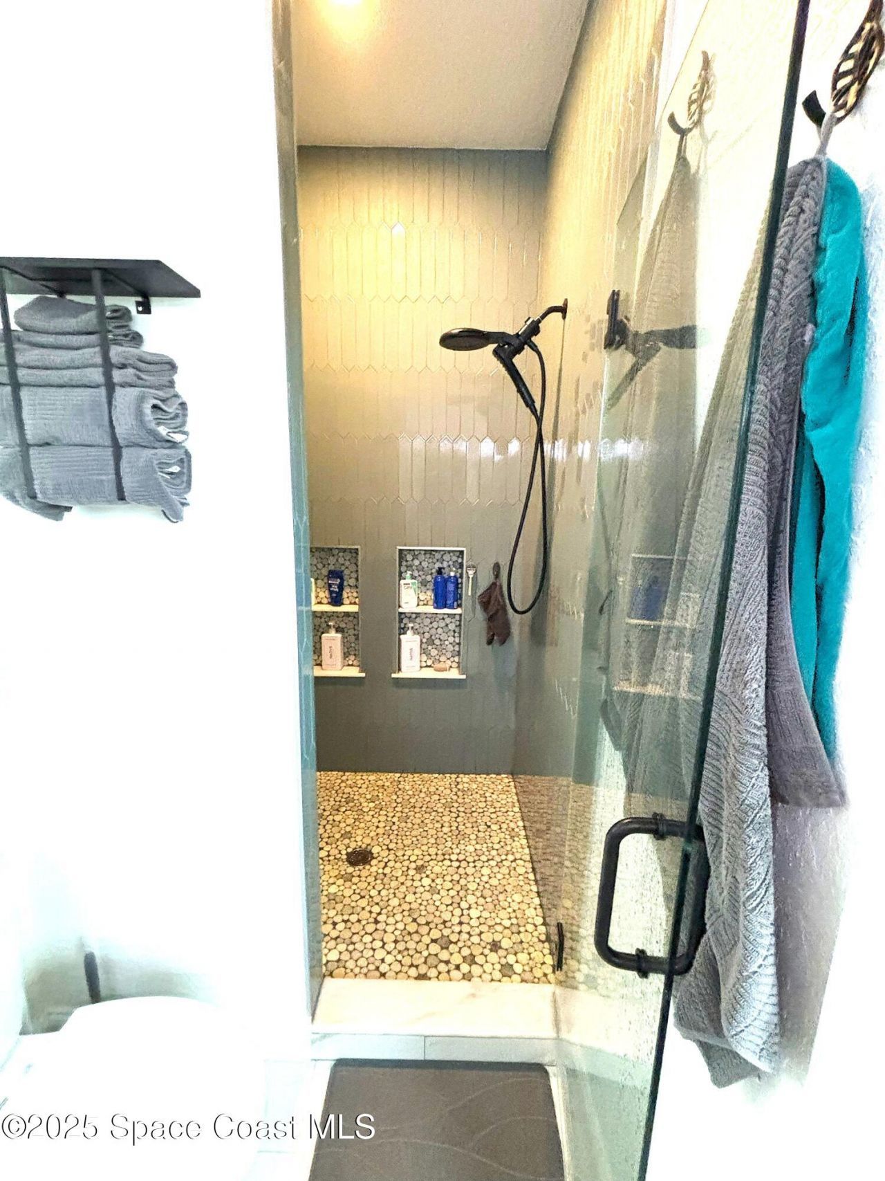 5570 Sanctuary Avenue, Grant, FL 32949 Photo