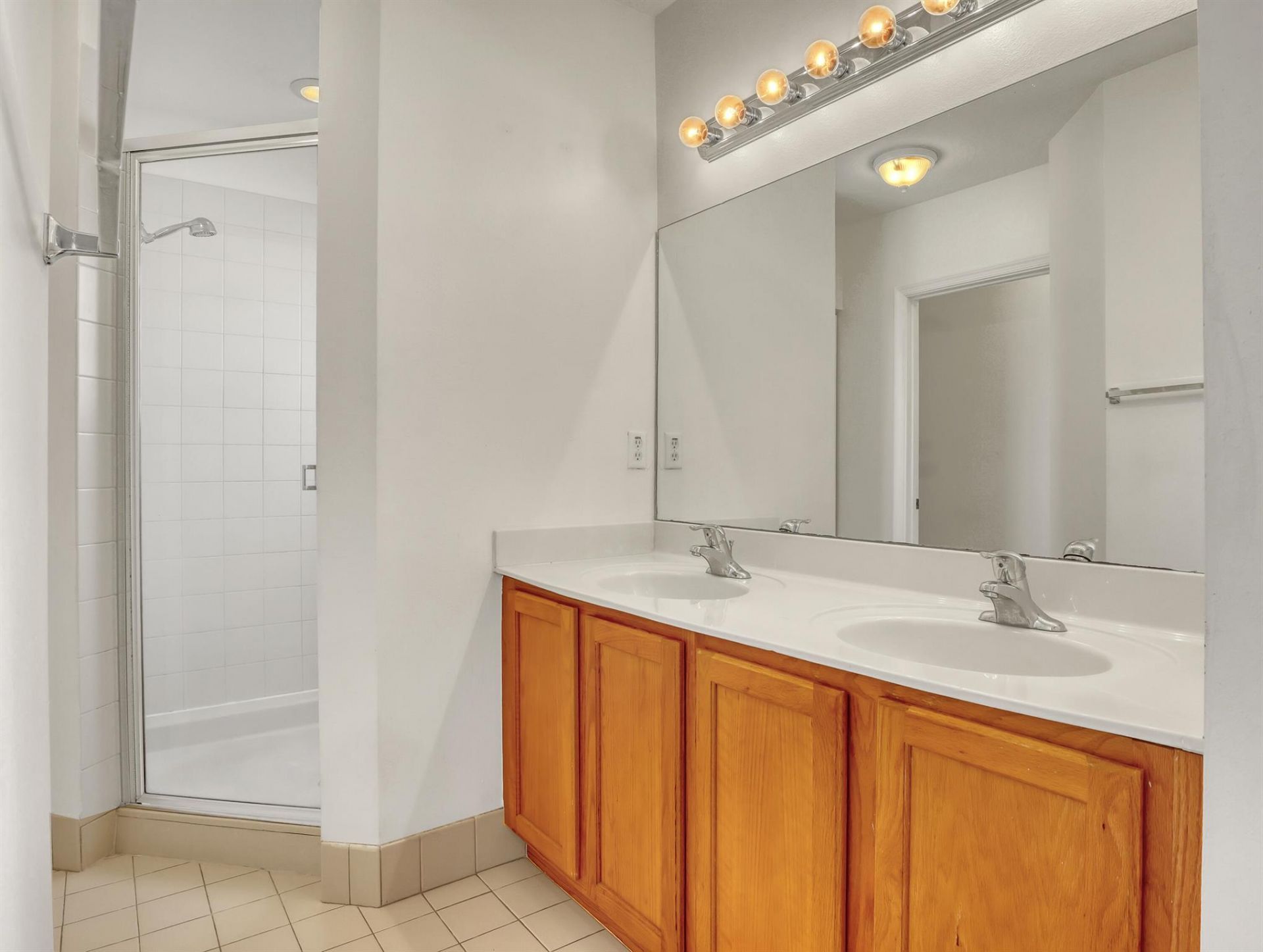 2226 Oakmont Drive, Riviera Beach, FL 33404 Photo