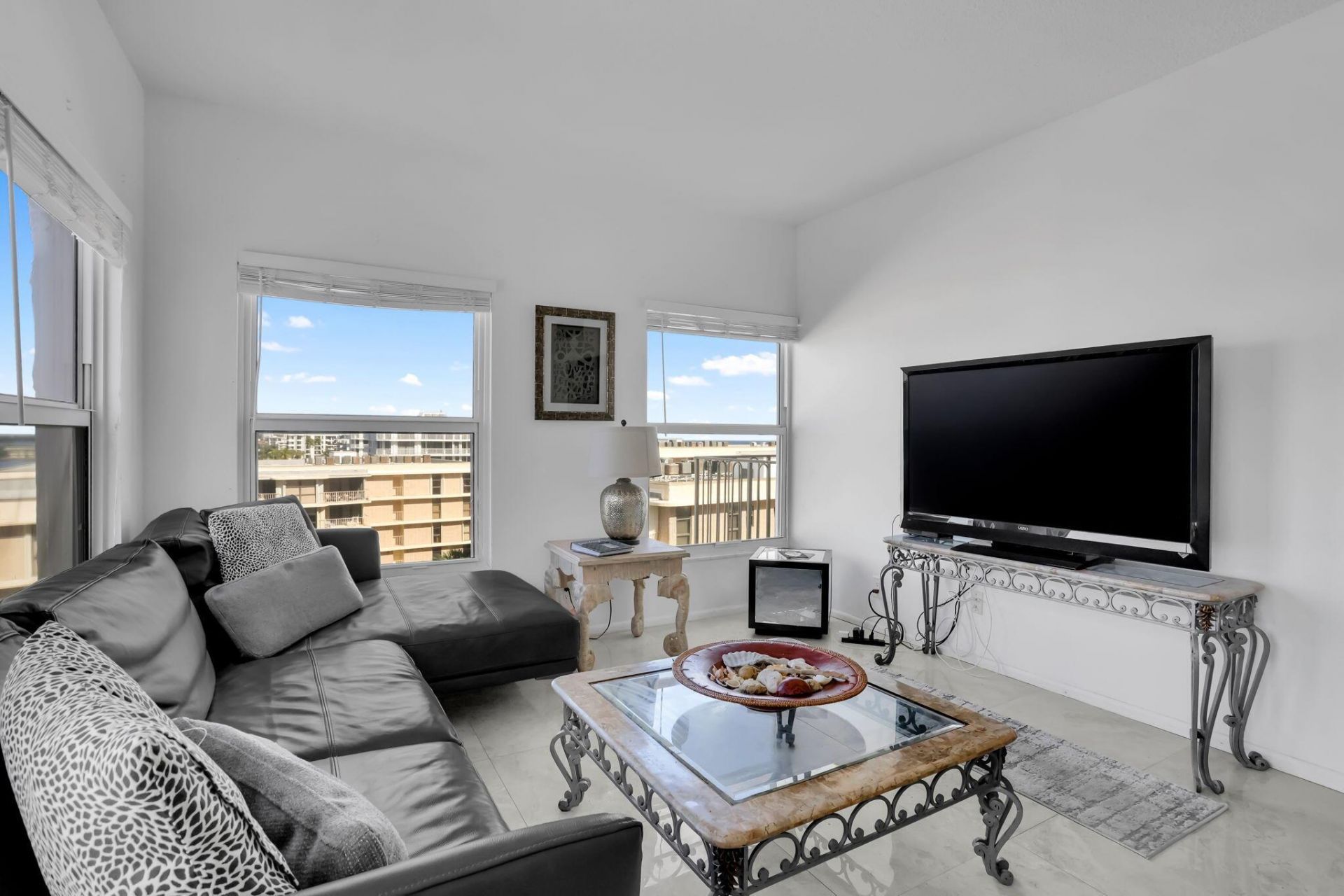 3230 S Ocean Boulevard, Unit D607, Palm Beach, FL 33480 Photo