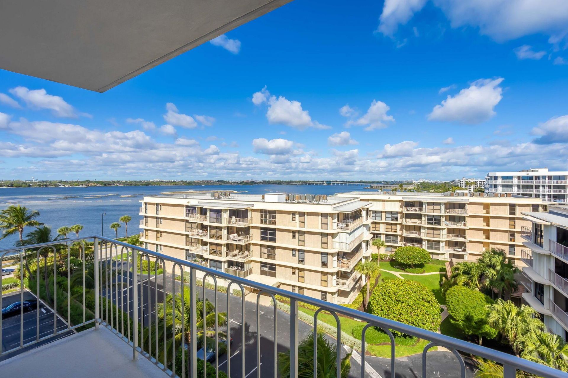 3230 S Ocean Boulevard, Unit D607, Palm Beach, FL 33480 Photo