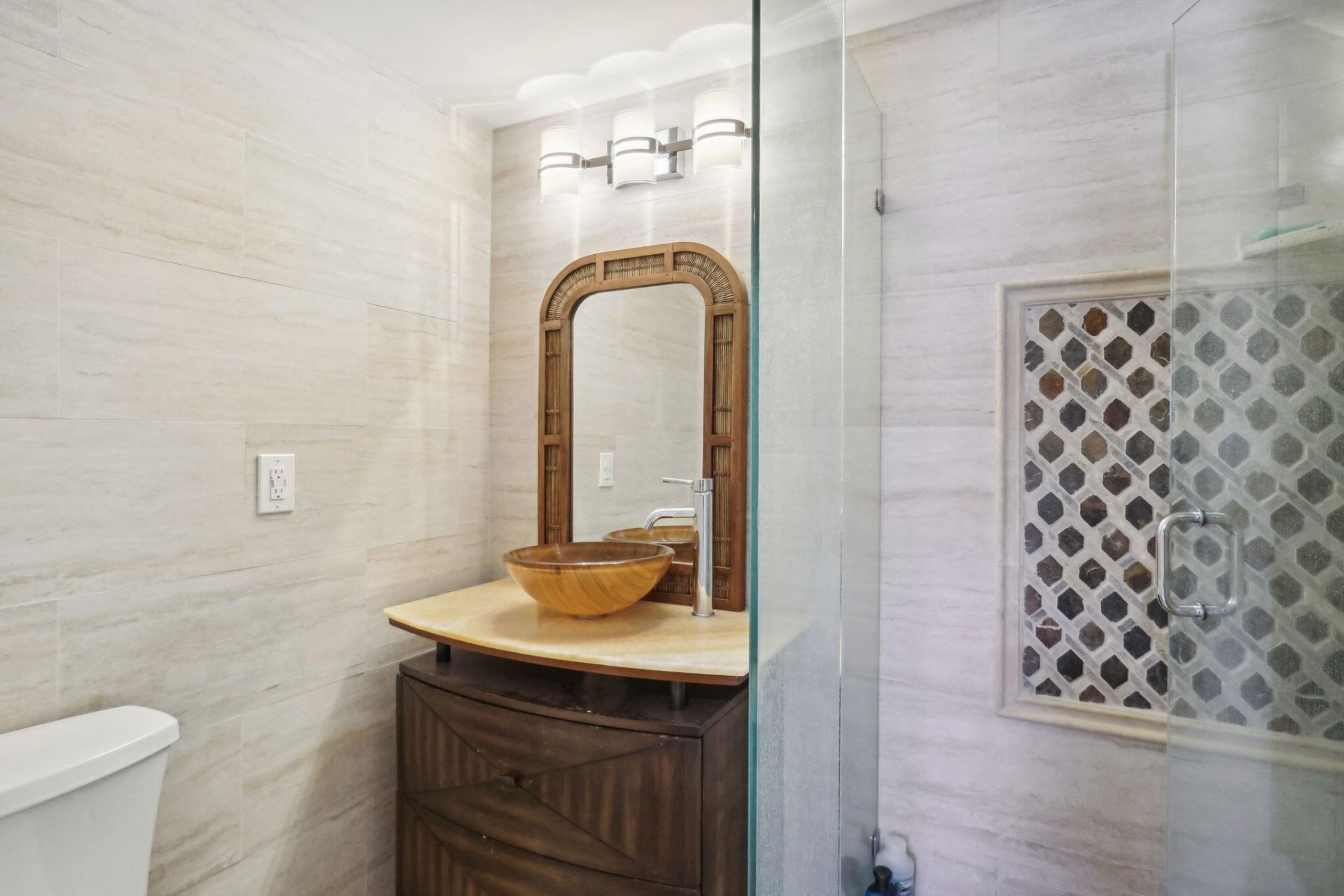 3230 S Ocean Boulevard, Unit D607, Palm Beach, FL 33480 Photo