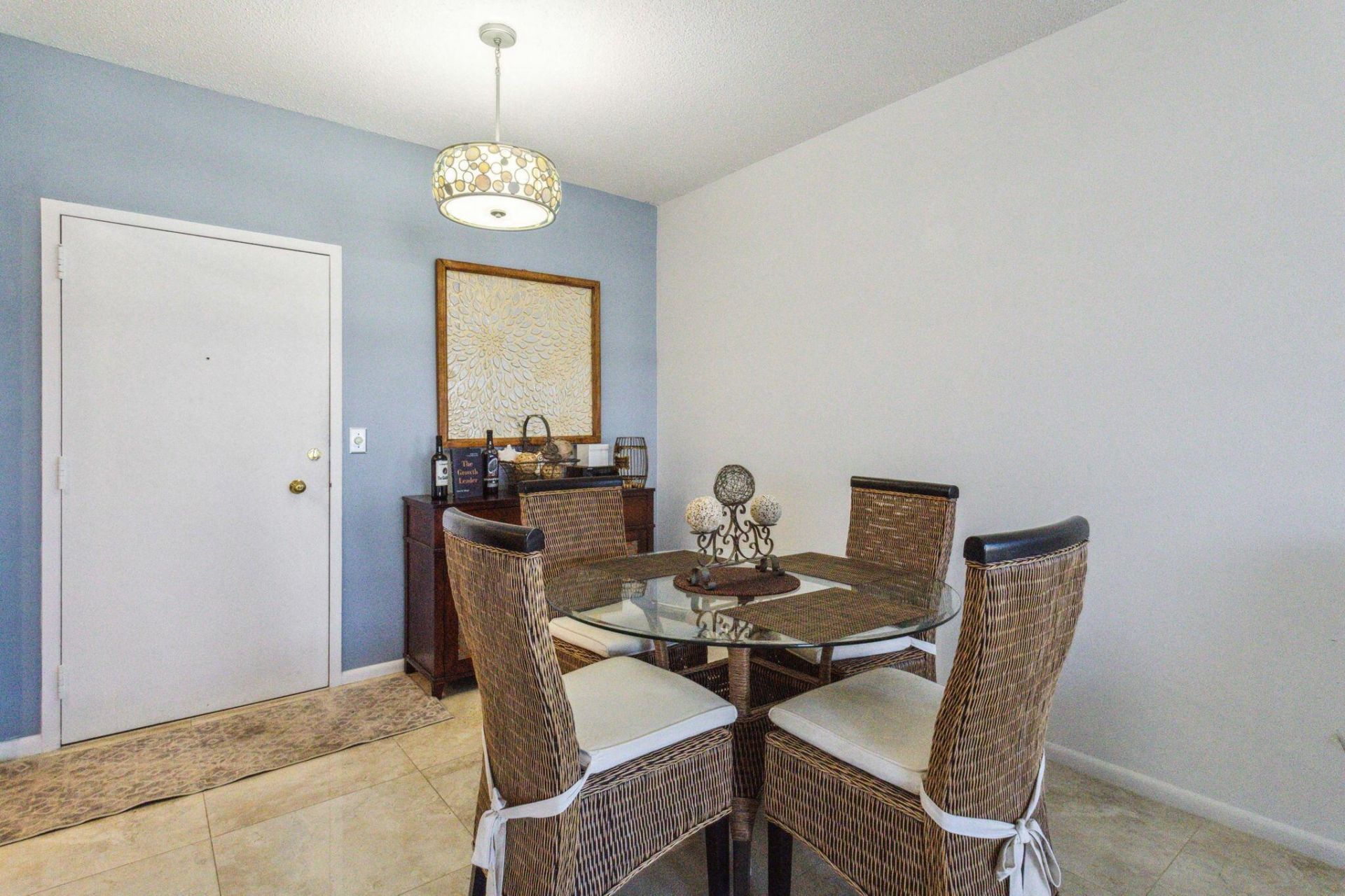 3230 S Ocean Boulevard, Unit D607, Palm Beach, FL 33480 Photo