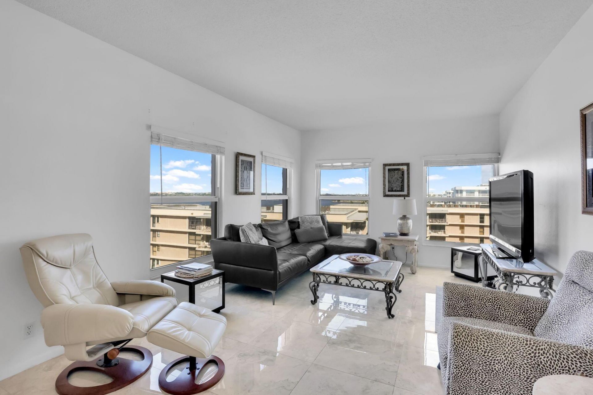 3230 S Ocean Boulevard, Unit D607, Palm Beach, FL 33480 Photo