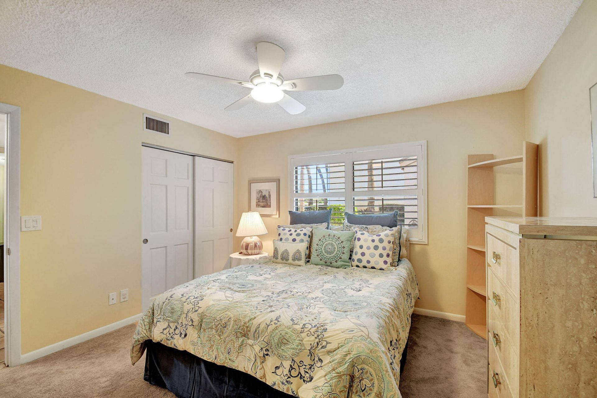 318 Oak Harbour Drive, Unit 318, Juno Beach, FL 33408 Photo