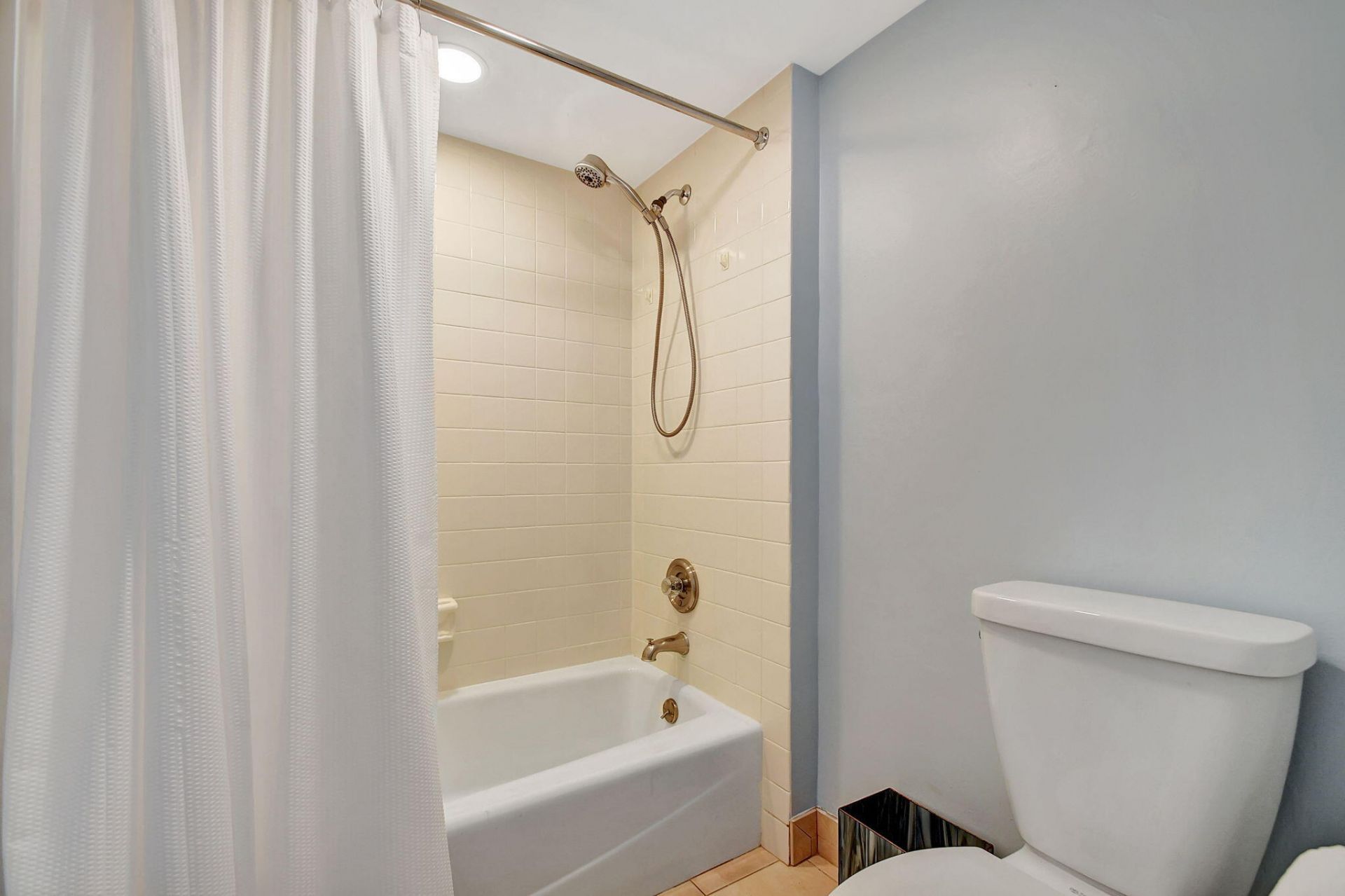 318 Oak Harbour Drive, Unit 318, Juno Beach, FL 33408 Photo