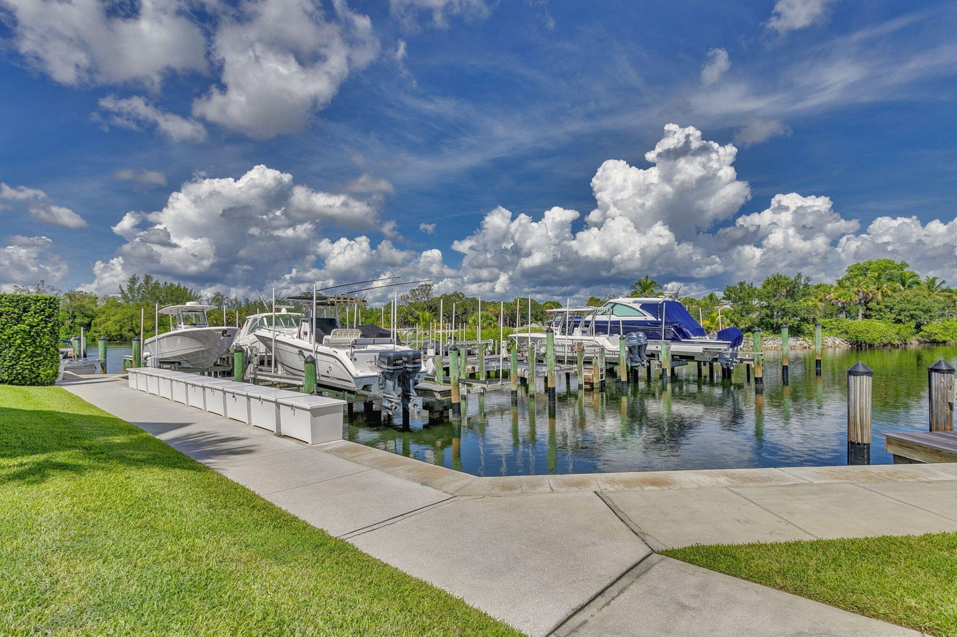 318 Oak Harbour Drive, Unit 318, Juno Beach, FL 33408 Photo