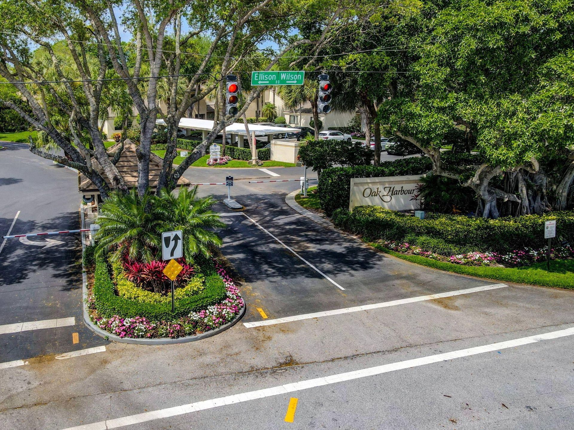 318 Oak Harbour Drive, Unit 318, Juno Beach, FL 33408 Photo