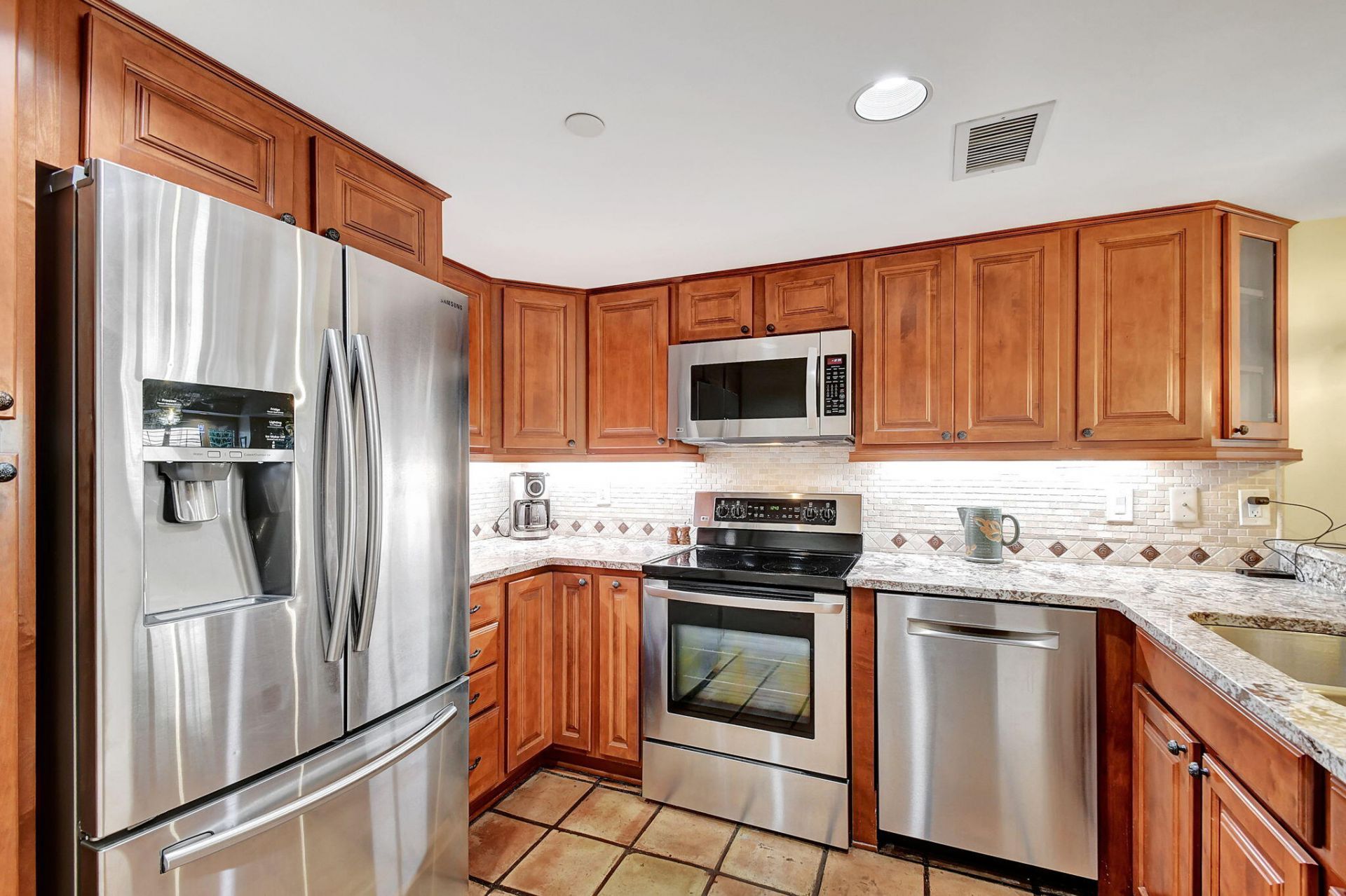 318 Oak Harbour Drive, Unit 318, Juno Beach, FL 33408 Photo