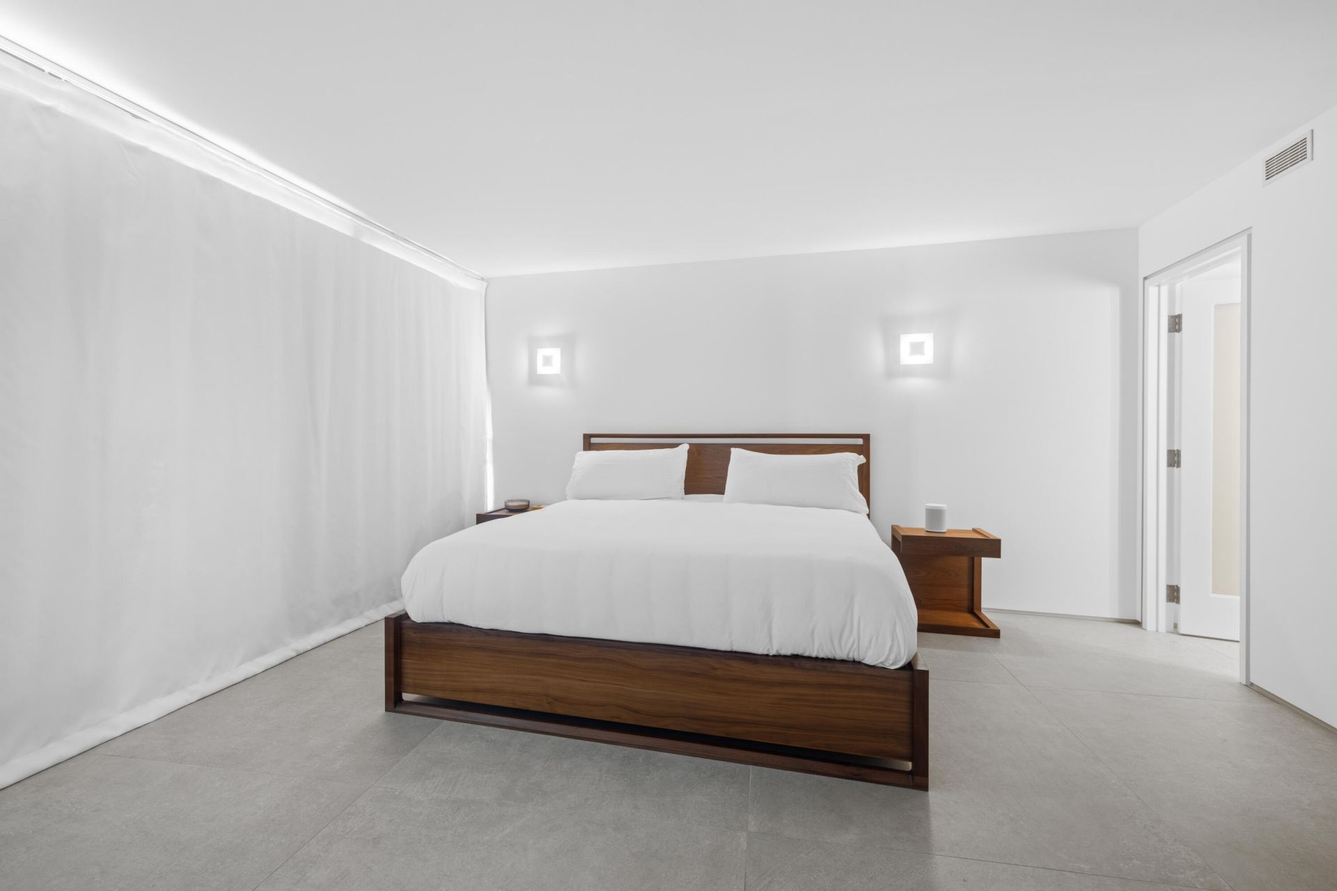 5200 N Flagler Drive, Unit 2301, West Palm Beach, FL 33407 Photo