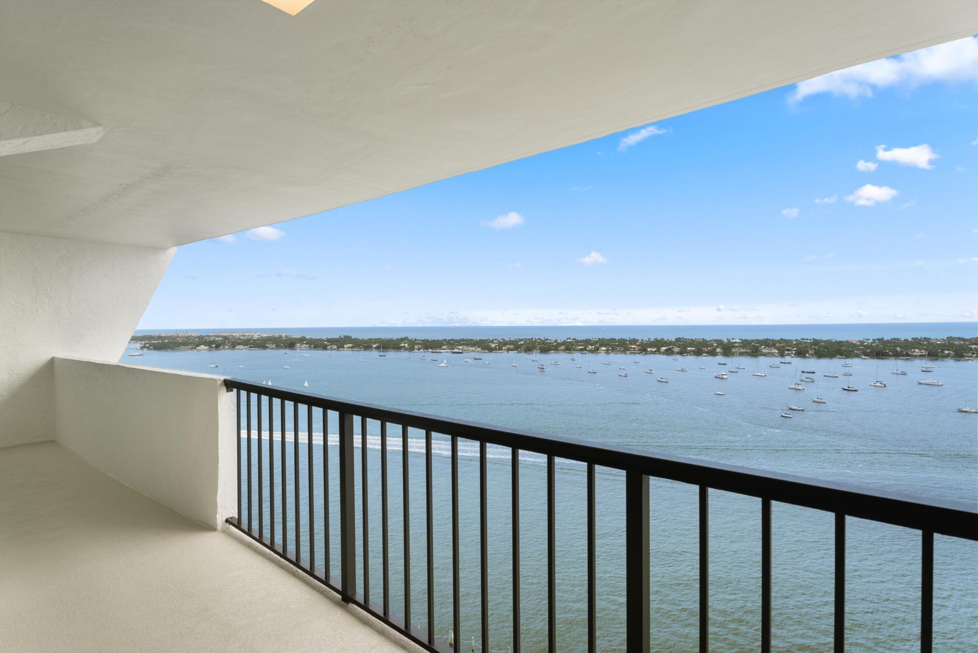 5200 N Flagler Drive, Unit 2301, West Palm Beach, FL 33407 Photo