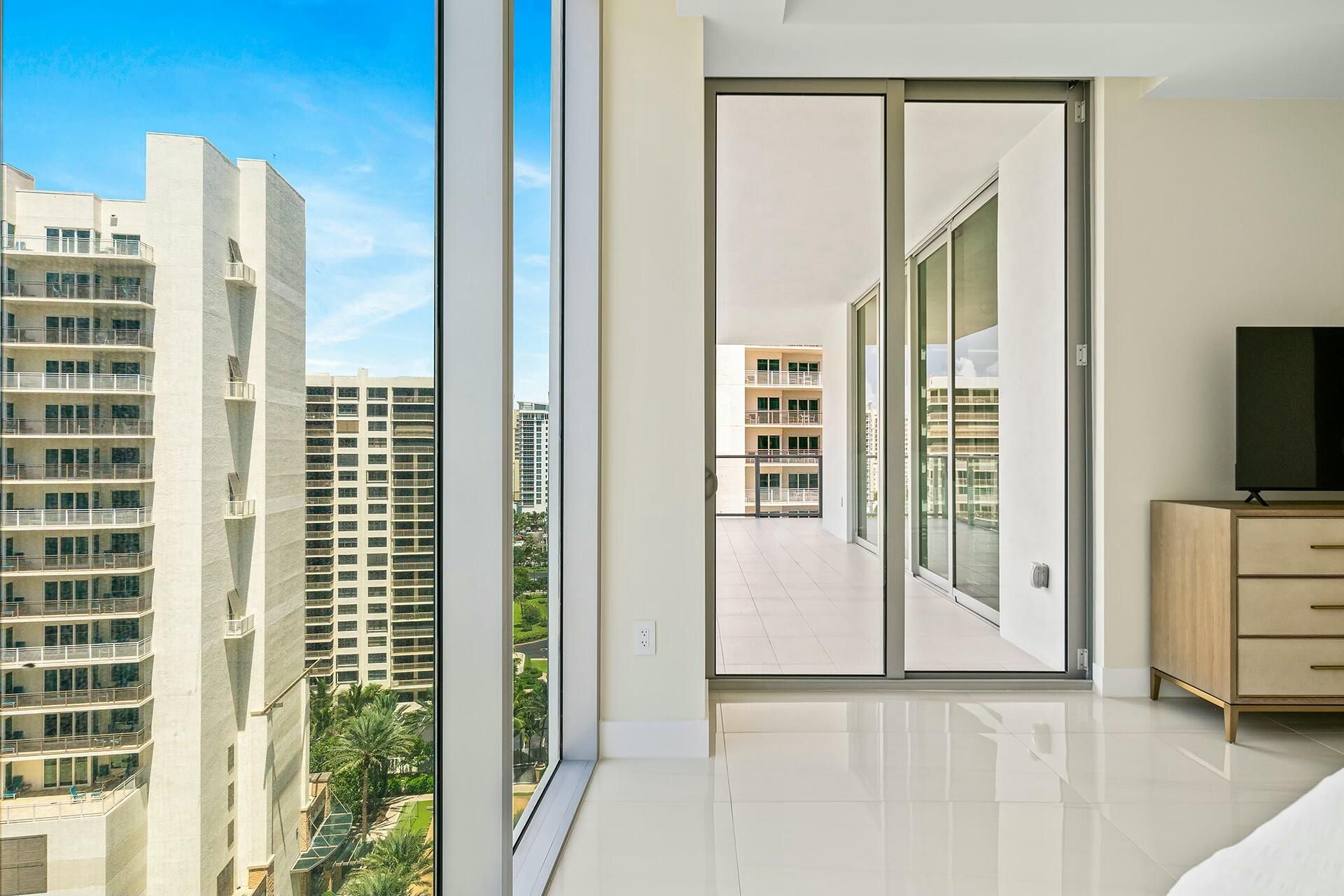 3100 N Ocean Drive, Unit H-1409, Singer Island, FL 33404 Photo
