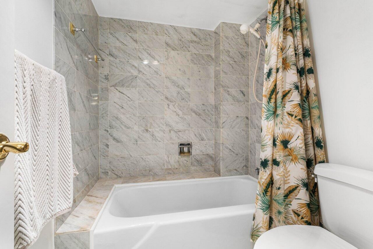 1147 Hillsboro Mile, Unit 701, Hillsboro Beach, FL 33062 Photo