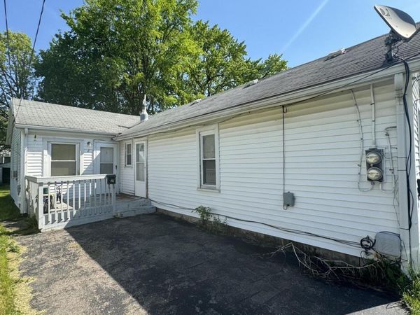 822 Campbell Street, Flint, MI 48507