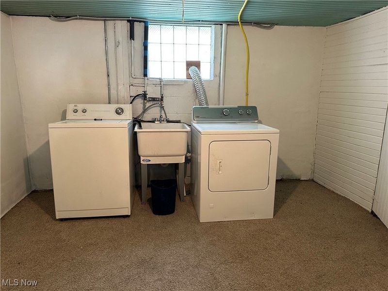 349 E Hopocan Avenue, Barberton, OH 44203 Photo 15