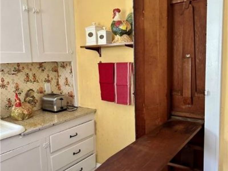 349 E Hopocan Avenue, Barberton, OH 44203 Photo 8