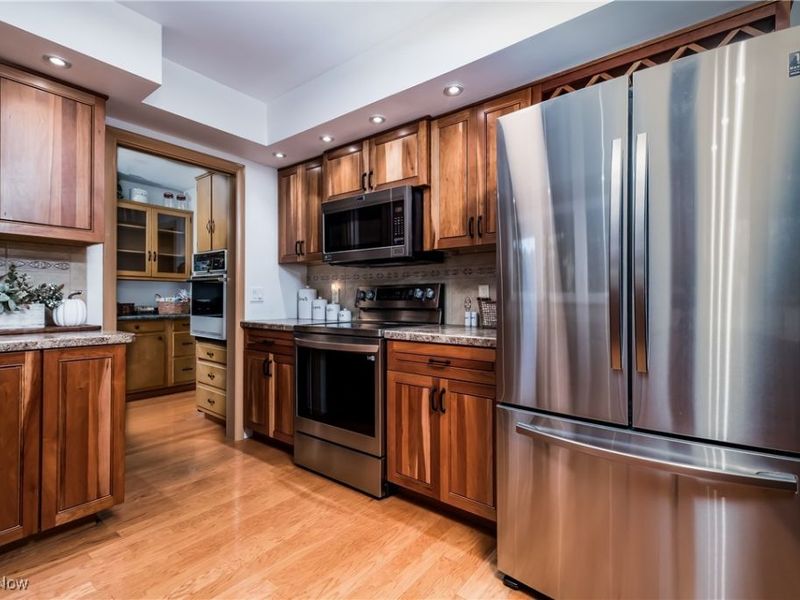 2742 Dunkeith Drive NW, Canton, OH 44708 Photo 19