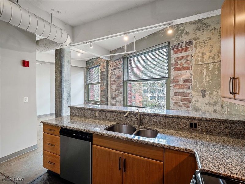 1104 Prospect Avenue E, Unit 401, Cleveland, OH 44115 Photo 11