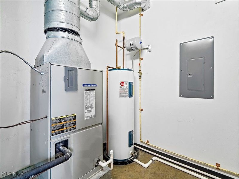 1104 Prospect Avenue E, Unit 401, Cleveland, OH 44115 Photo 18