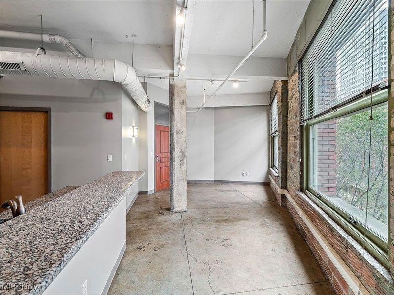 1104 Prospect Avenue E, Unit 401, Cleveland, OH 44115 Photo 8