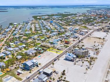 5421 / 5425 Estero BLVD , FORT MYERS BEACH, FL 33931