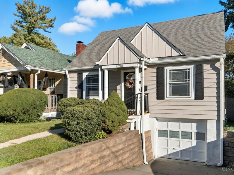 2526 Bremont Avenue, Golf Manor, OH 45237 Photo 3