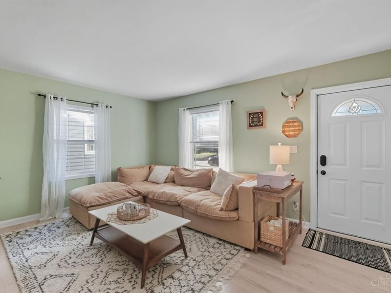 2526 Bremont Avenue, Golf Manor, OH 45237 Photo 8