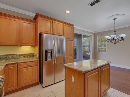 2677 San Marin Ln, Sacramento, CA 95835 Photo