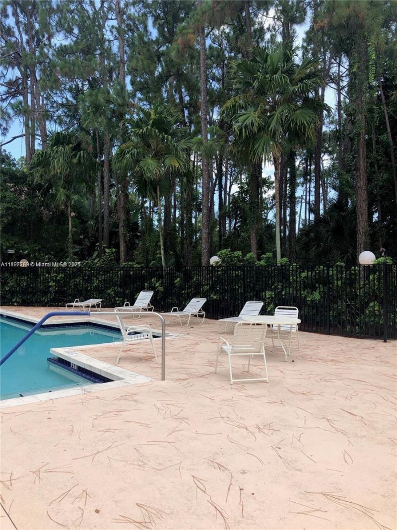 5800 Coach House Cir, Unit E, Boca Raton, FL 33486 Photo