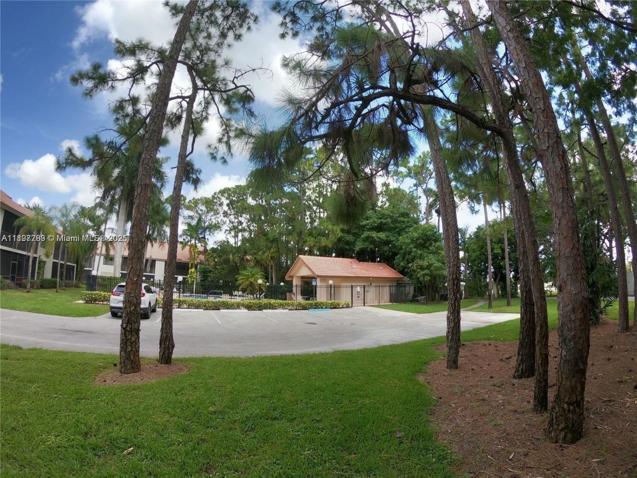 5800 Coach House Cir, Unit E, Boca Raton, FL 33486 Photo
