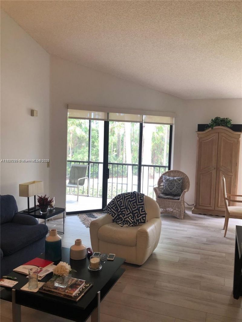 5800 Coach House Cir, Unit E, Boca Raton, FL 33486 Photo