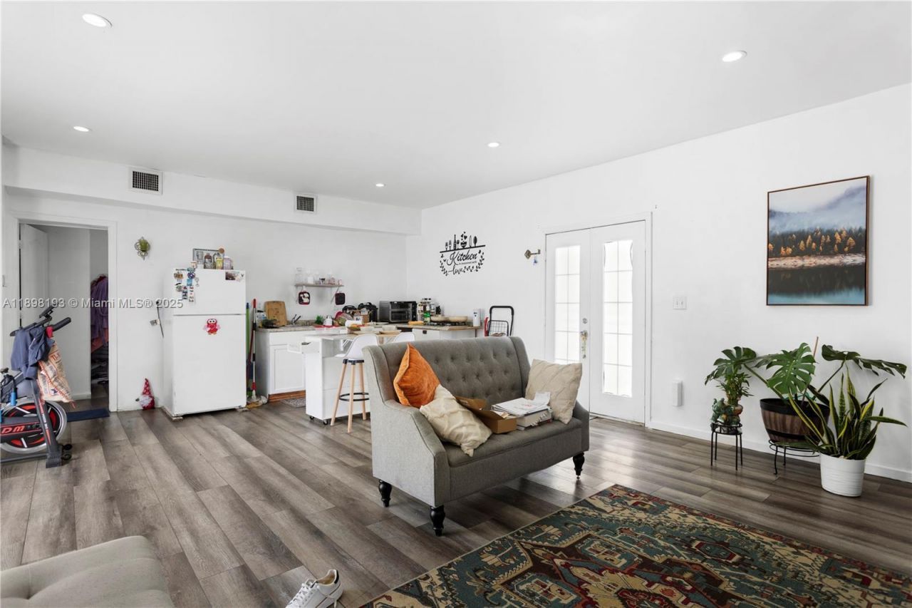 4628 NW 8th Ave, Miami, FL 33127 Photo