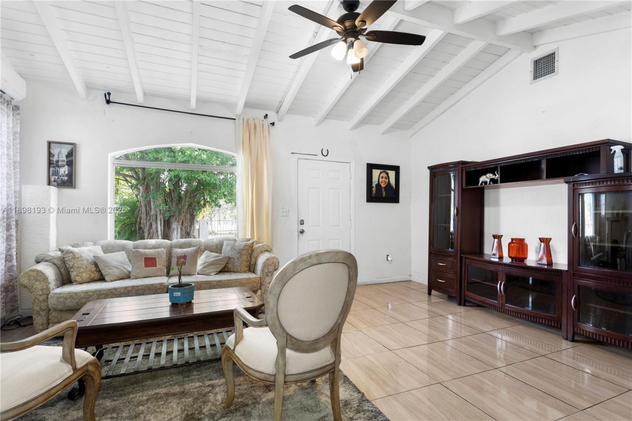 4628 NW 8th Ave, Miami, FL 33127 Photo