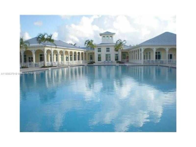 374 NE 27th Ave, Unit 201, Homestead, FL 33033 Photo