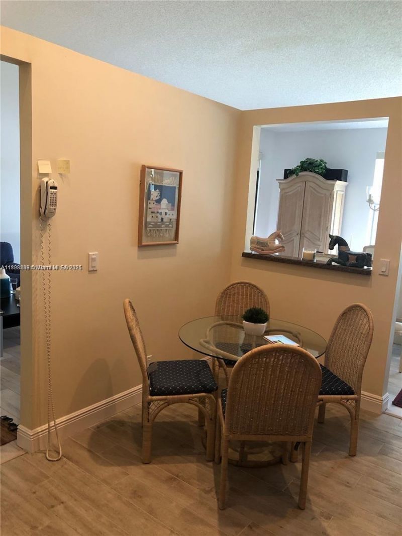 5800 Coach House Cir, Unit E, Boca Raton, FL 33486 Photo