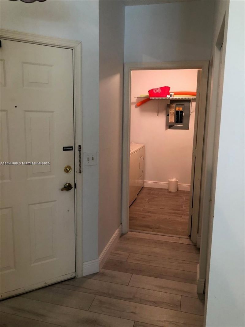 5800 Coach House Cir, Unit E, Boca Raton, FL 33486 Photo