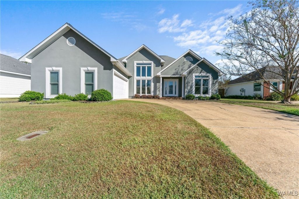 4702 Revere Way, Northport, AL 35475 Main Photo