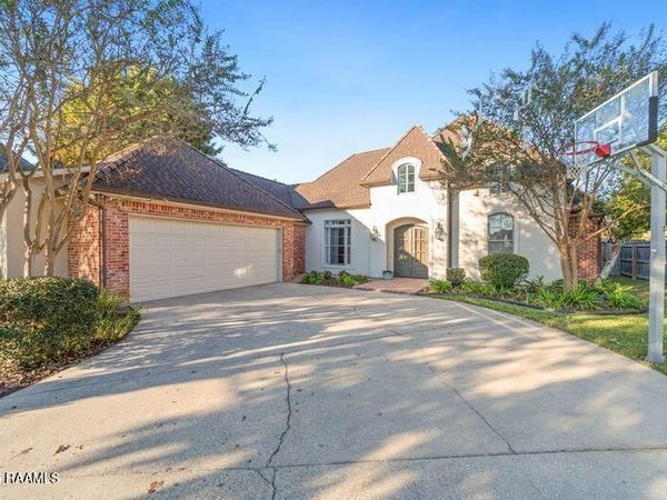 104 Bridge Creek Cove, Lafayette, LA 70508