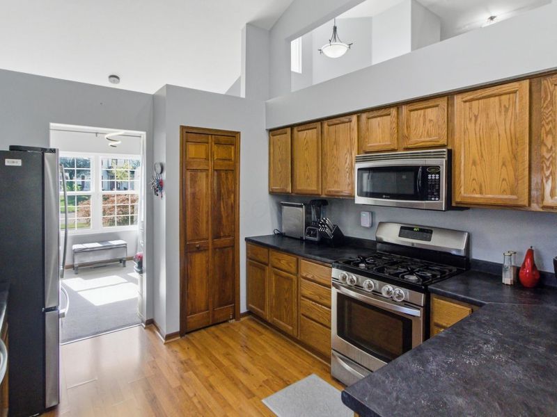 1955 Royal Oak Drive, Lewis Center, OH 43035 Photo 10