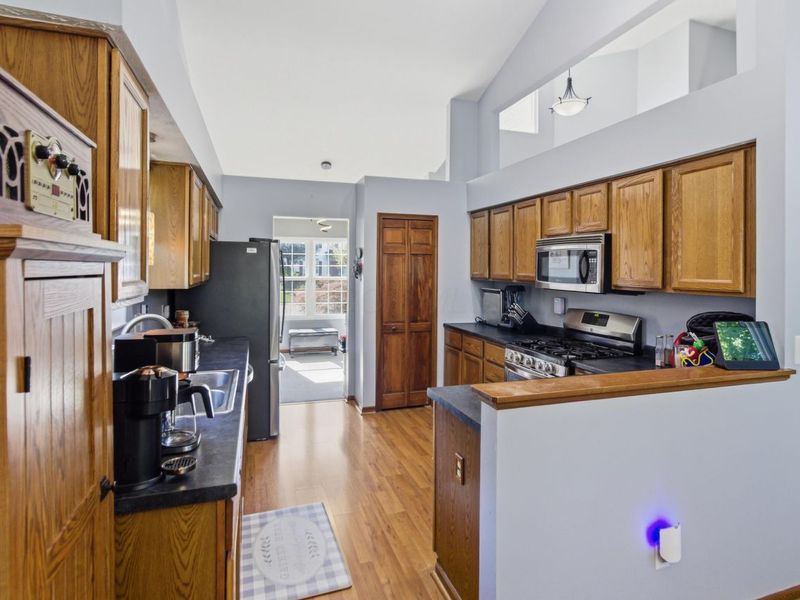 1955 Royal Oak Drive, Lewis Center, OH 43035 Photo 11