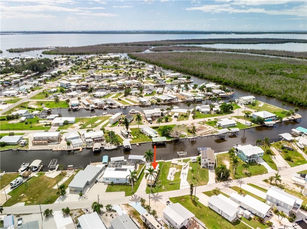 3851 Coconut Dr, Saint James City, FL 33956 Photo