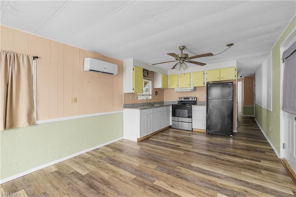 3851 Coconut Dr, Saint James City, FL 33956 Photo